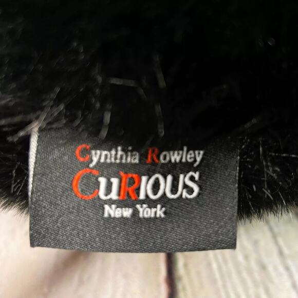Cynthia Rowley Halloween Spider Pillow Black Faux Fur Spooky NEW - Picture 7 of 7